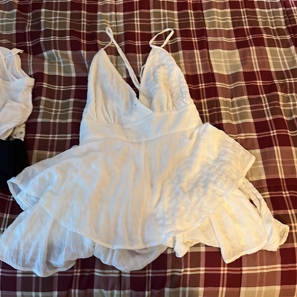 Doing a closet clean out! Let me know what your interested in - Picture 8 of 14